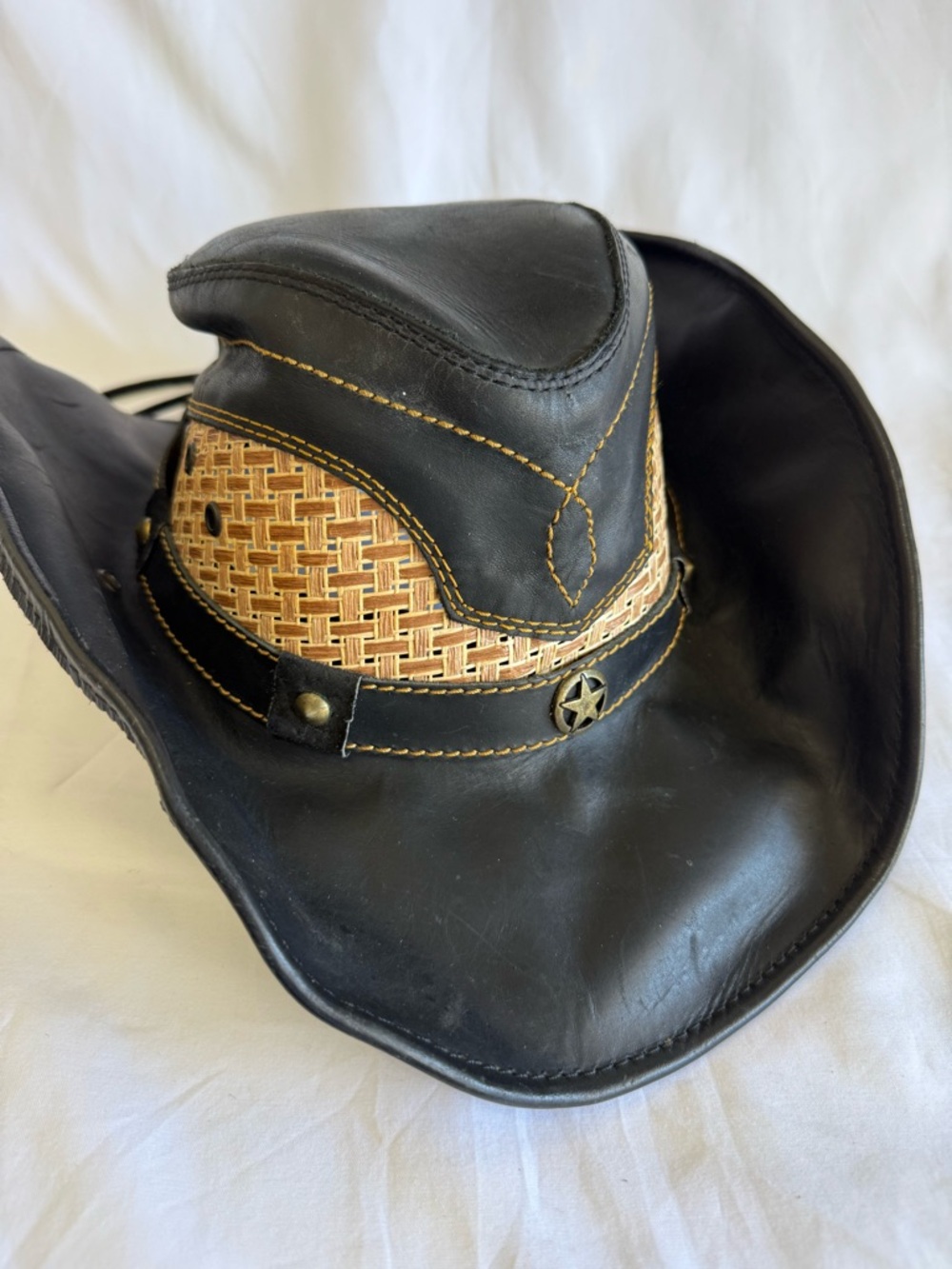 Black and Tan Men's Western Leather Hat with Star Concho
